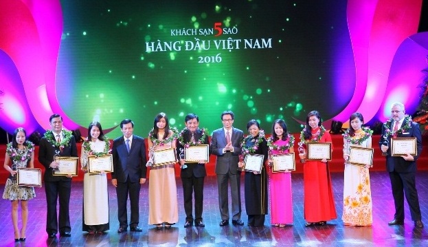 Lễ vinh danh các doanh nghiệp du lịch hàng đầu Việt Nam năm 2016